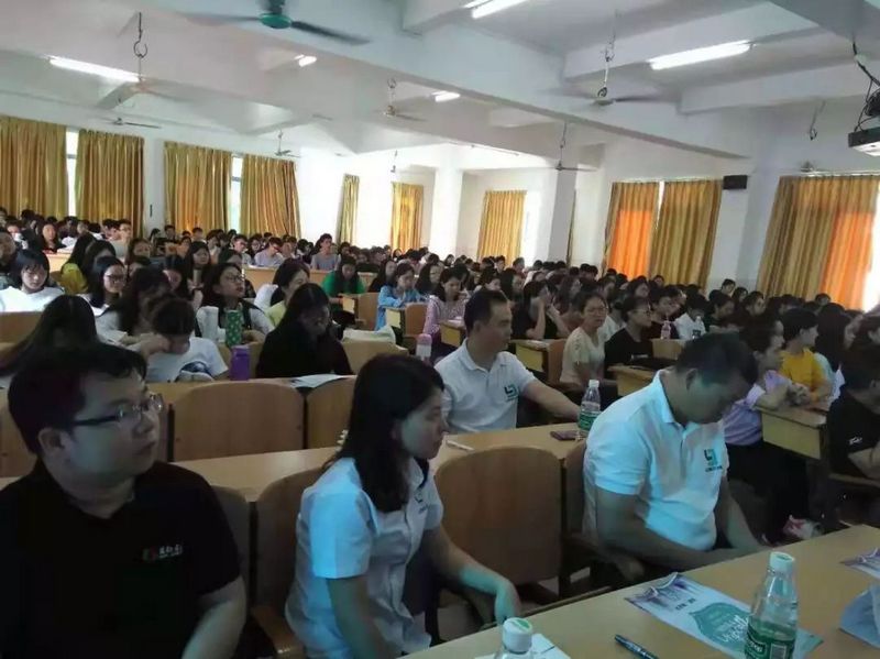 2018游艇会yth0008校企招聘会火热进行中 2018游艇会yth0008校企招聘会火热进行中