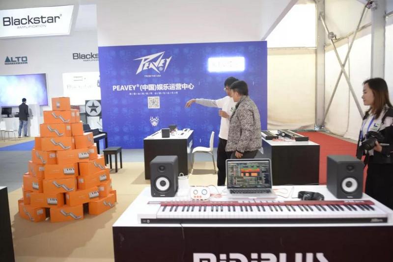 红橙盛会,游艇会yth0008炫彩——游艇会yth0008旗下数十家分公司如约而至 (21).jpg 红橙盛会,游艇会yth0008炫彩——游艇会yth0008旗下数十家分公司如约而至 (21).jpg