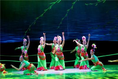 KV2护航《家在大理》剧目成功精彩演出 (3).jpg KV2护航《家在大理》剧目成功精彩演出 (3).jpg