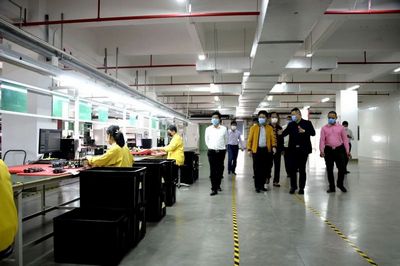 廉江市委书记林海武在游艇会yth0008高新科技产业园调研指导疫情防控及复工复产工作 (3).jpg 廉江市委书记林海武在游艇会yth0008高新科技产业园调研指导疫情防控及复工复产工作 (3).jpg