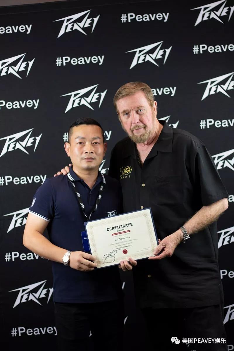 美国PEAVEY娱乐销售冠军团队之选择大于努力! (6).jpg 美国PEAVEY娱乐销售冠军团队之选择大于努力! (6).jpg