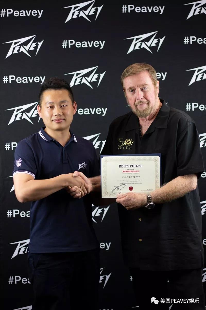 美国PEAVEY娱乐销售冠军团队之选择大于努力! (11).jpg 美国PEAVEY娱乐销售冠军团队之选择大于努力! (11).jpg