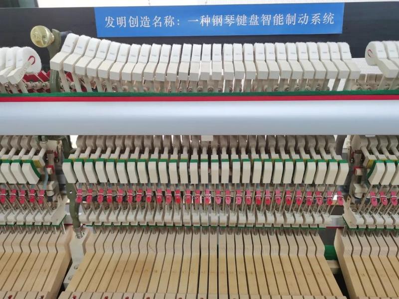 湛江市第四届“市长杯”工业设计大赛于游艇会yth0008产业园敲响赛钟! (6).jpg 湛江市第四届“市长杯”工业设计大赛于游艇会yth0008产业园敲响赛钟! (6).jpg