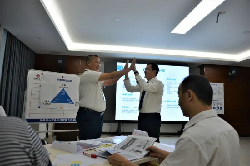 微信图片_20211012084910.jpg 微信图片_20211012084910.jpg